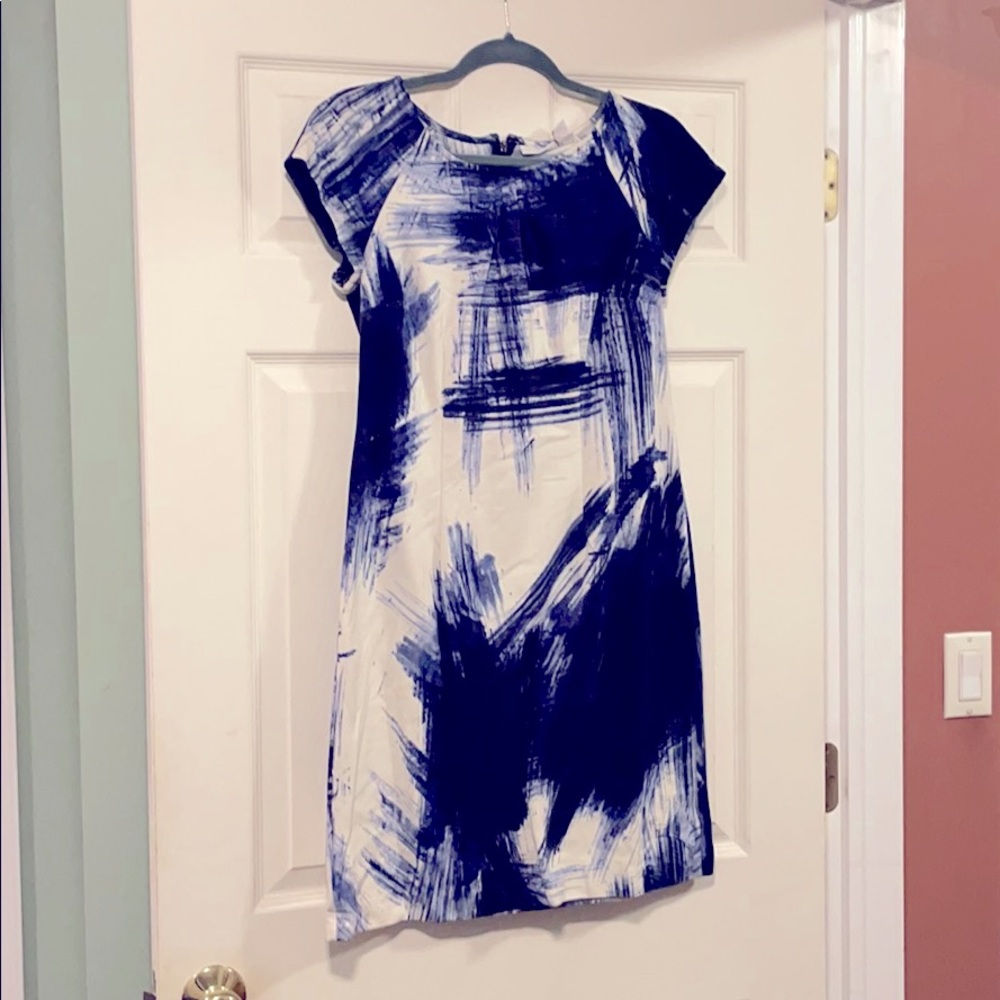 Cap sleeve mini dress